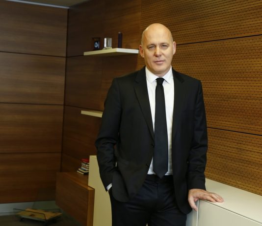 ‘Sağlık sigortası külliyen değişmeli, SGK destek olmalı’