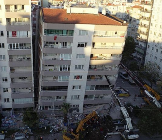İzmir’de 2 bin 698 bina acil yıkılacak