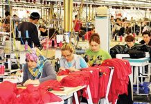 Ücretli çalışan sayısı arttı. Finans, sigortada azaldı