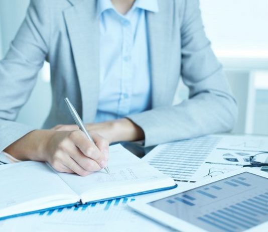 En düşük temsiliyet sigorta sektöründe