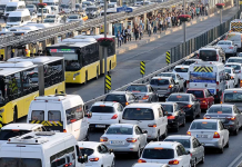 Trafikte tehlike. Araçların yaş ortalaması artıyor