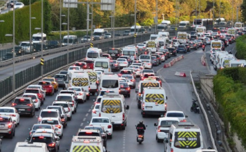 Trafikteki araç sayısı 33.7 milyonu geçti