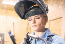 Kadın istihdamına yeni destek. 15.925 TL devletten