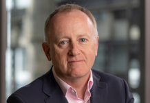 Lloyd’s CEO’su Neal, 2025’te ayrılıyor