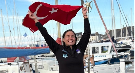 AXA Türkiye Değerler Ortağı Bengisu Avcı, Ocean’s Seven’da