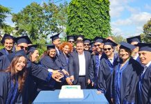 Unico Sigorta Satış Okulu mezunlarını verdi