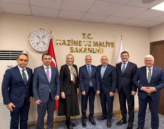 TSB’den Bakan Yardımcısı Osman Çelik’e ziyaret