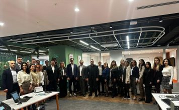 HDI Sigorta yönetimi, iş ortaklarıyla İzmir’de buluştu