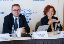 “1 milyar doların üzerinde piyasa değeriyle işlem görüyoruz”