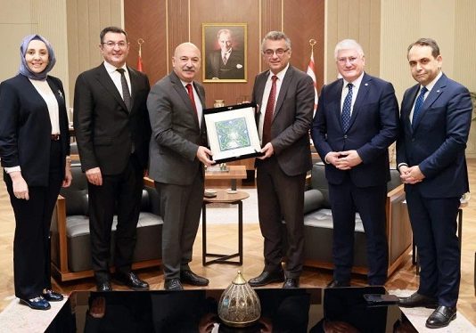 TSB, KKTC Cumhurbaşkanı Tufan Erhürman’ı ziyaret etti